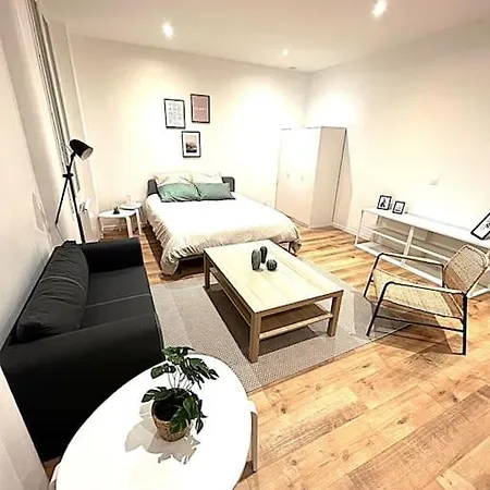 Appartamento Votre Pied-à-terre Idéal à Montmartre ! Parigi