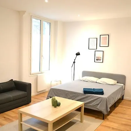 Votre Pied-à-terre Idéal à Montmartre ! Appartamento *